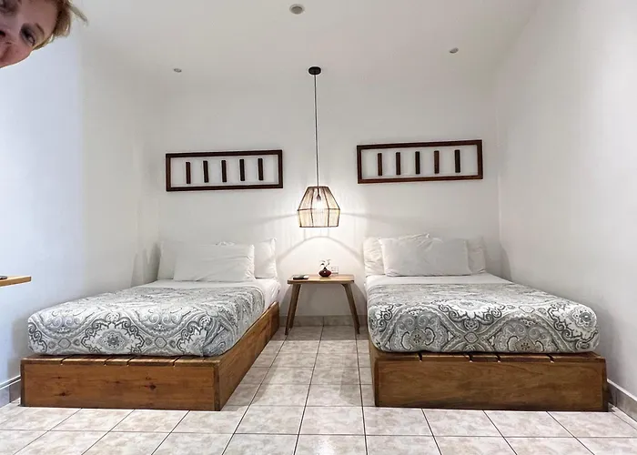 Cinco Hotel B&B